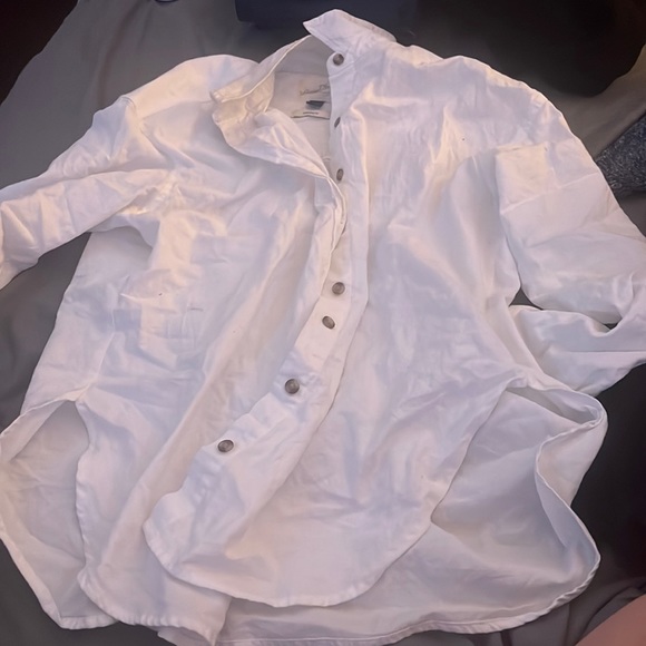 white button up - Picture 1 of 1